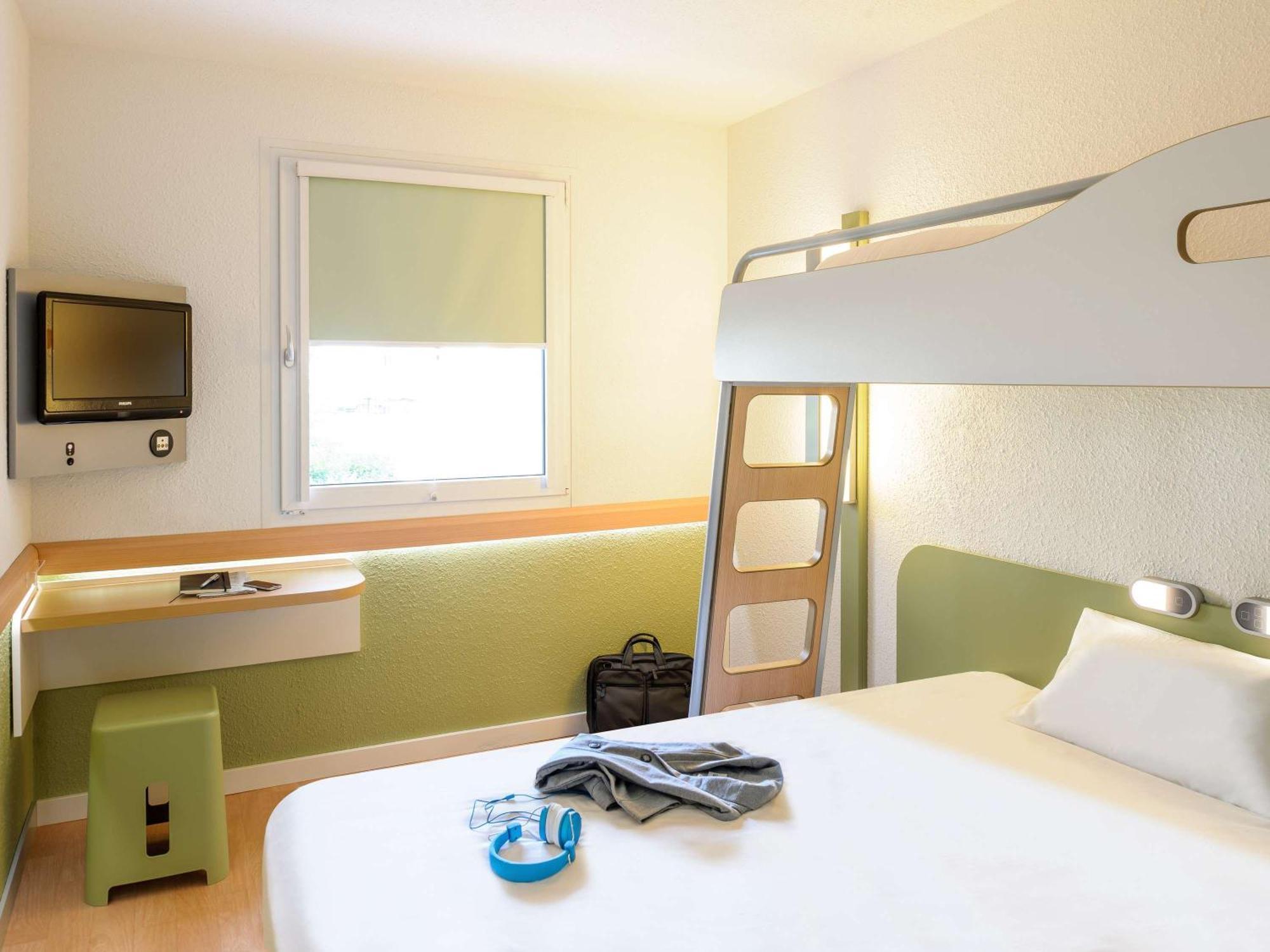 Ibis Budget Roye Roye  Bagian luar foto