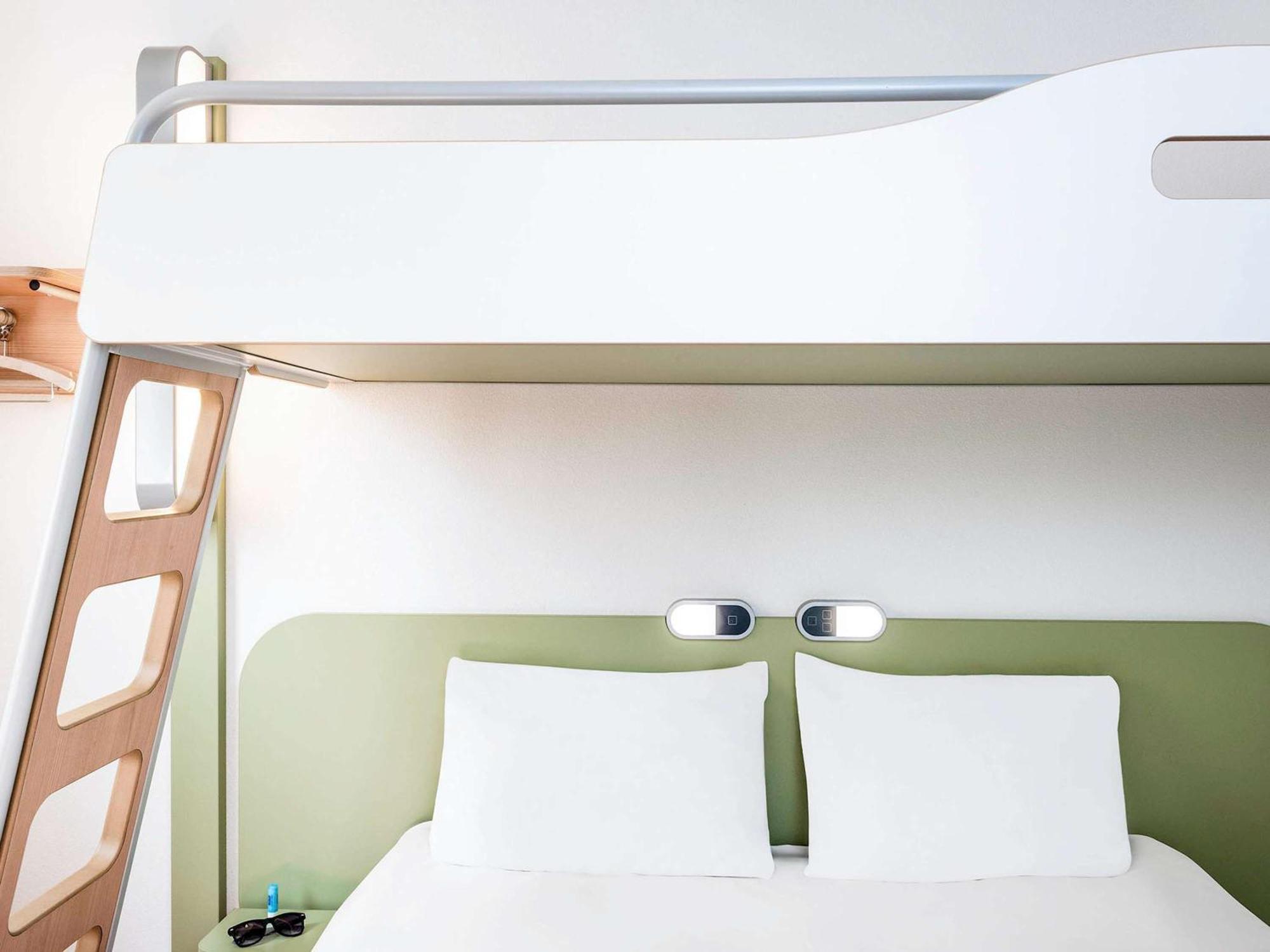 Ibis Budget Roye Roye  Bagian luar foto