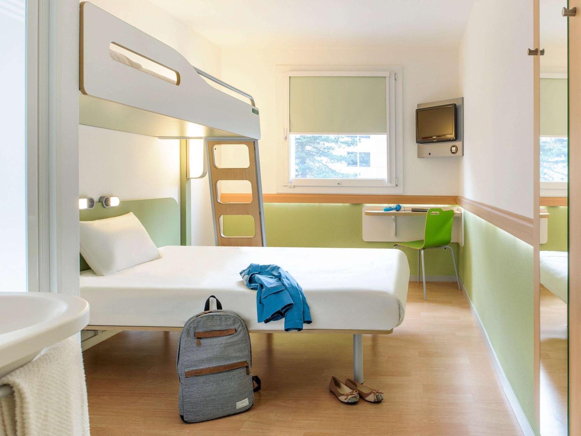 Ibis Budget Roye Roye  Bagian luar foto